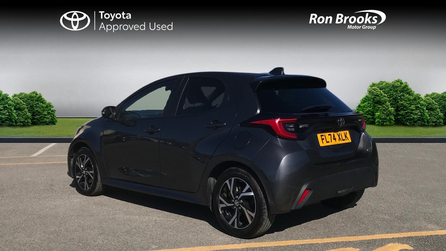 Used Toyota Yaris 2024 for sale - 77637393: Photo 4