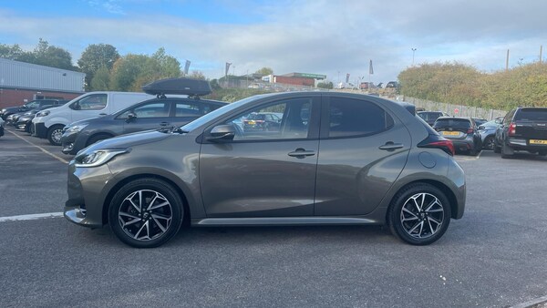 Used Toyota Yaris 2022 for sale - 76085040: Photo 17