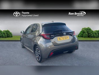 Used Toyota Yaris 2022 for sale - 76085040: Photo 4