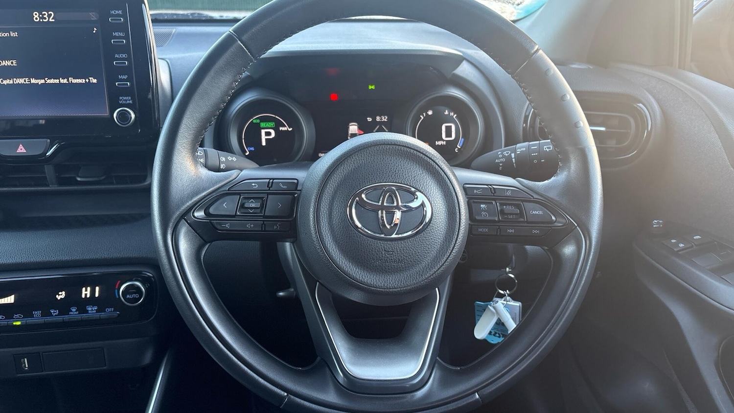 Used Toyota Yaris 2022 for sale - 76645178: Photo 8