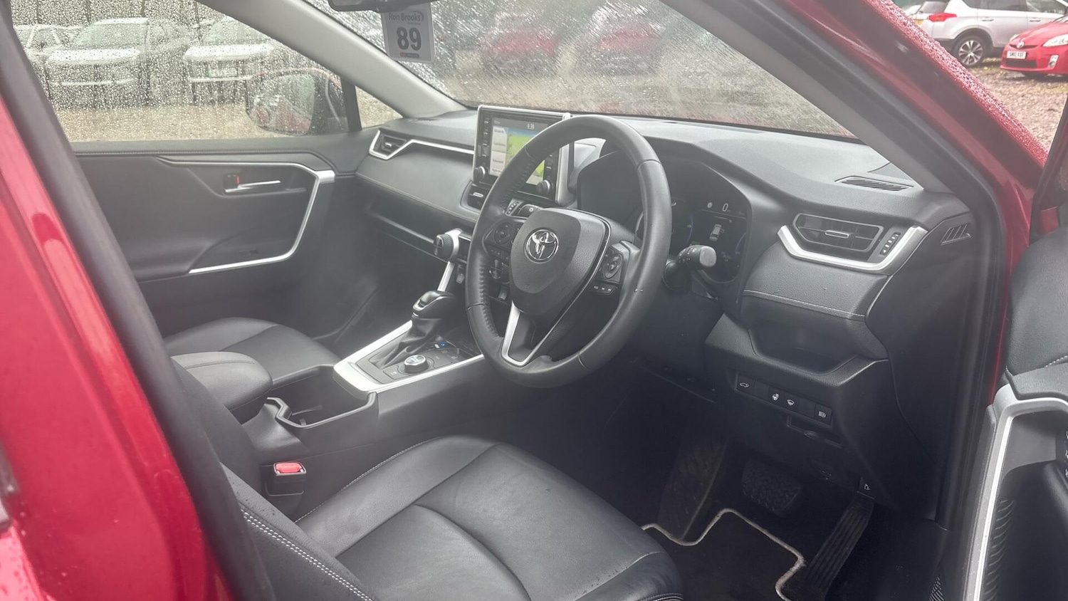 Used Toyota RAV4 2022 for sale - 76728033: Photo 11