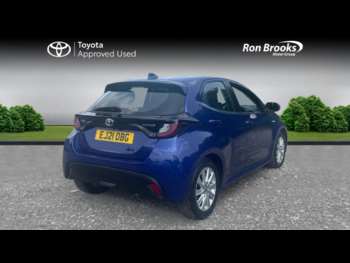Used Toyota Yaris 2021 for sale - 74875489: Photo