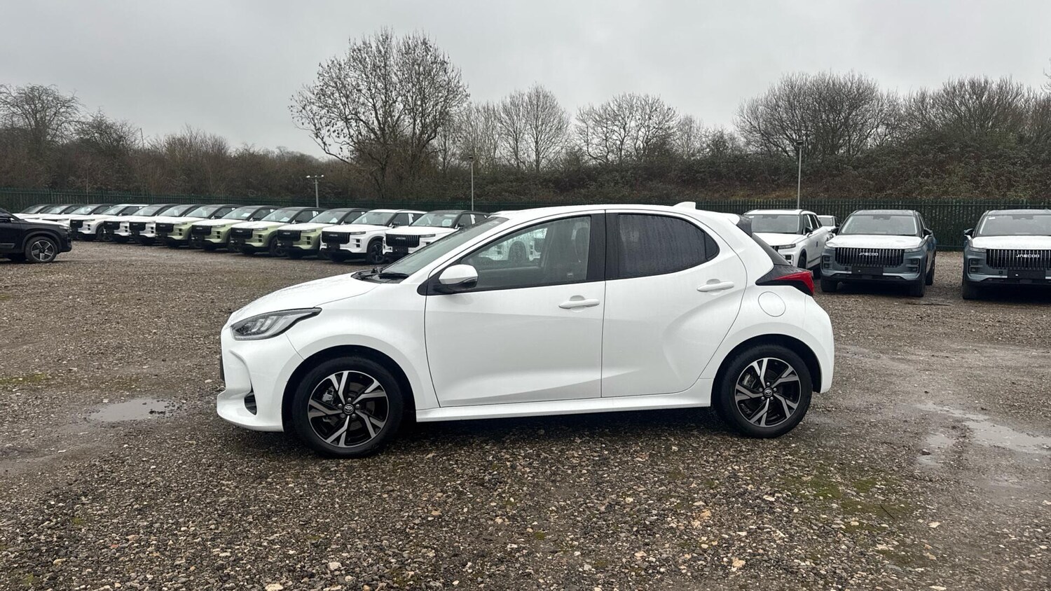 Used Toyota Yaris 2024 for sale - 77305978: Photo 17