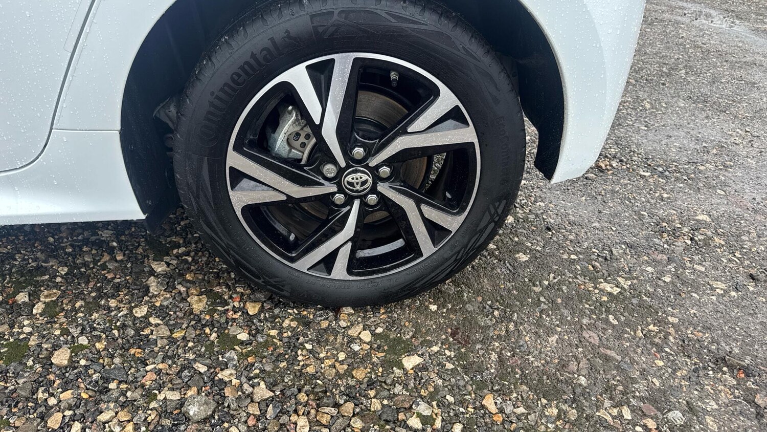 Used Toyota Yaris 2024 for sale - 77305978: Photo 20