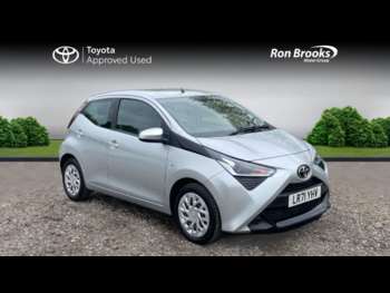 2021 (71) - 1.0 VVT-i x-play x-shift Euro 6 5dr (Safety Sense)