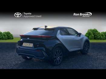 Used Toyota C-HR 2024 for sale - 73151199: Photo