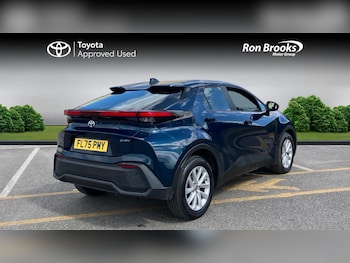 Used Toyota C-HR 2025 for sale - 79316480: Photo