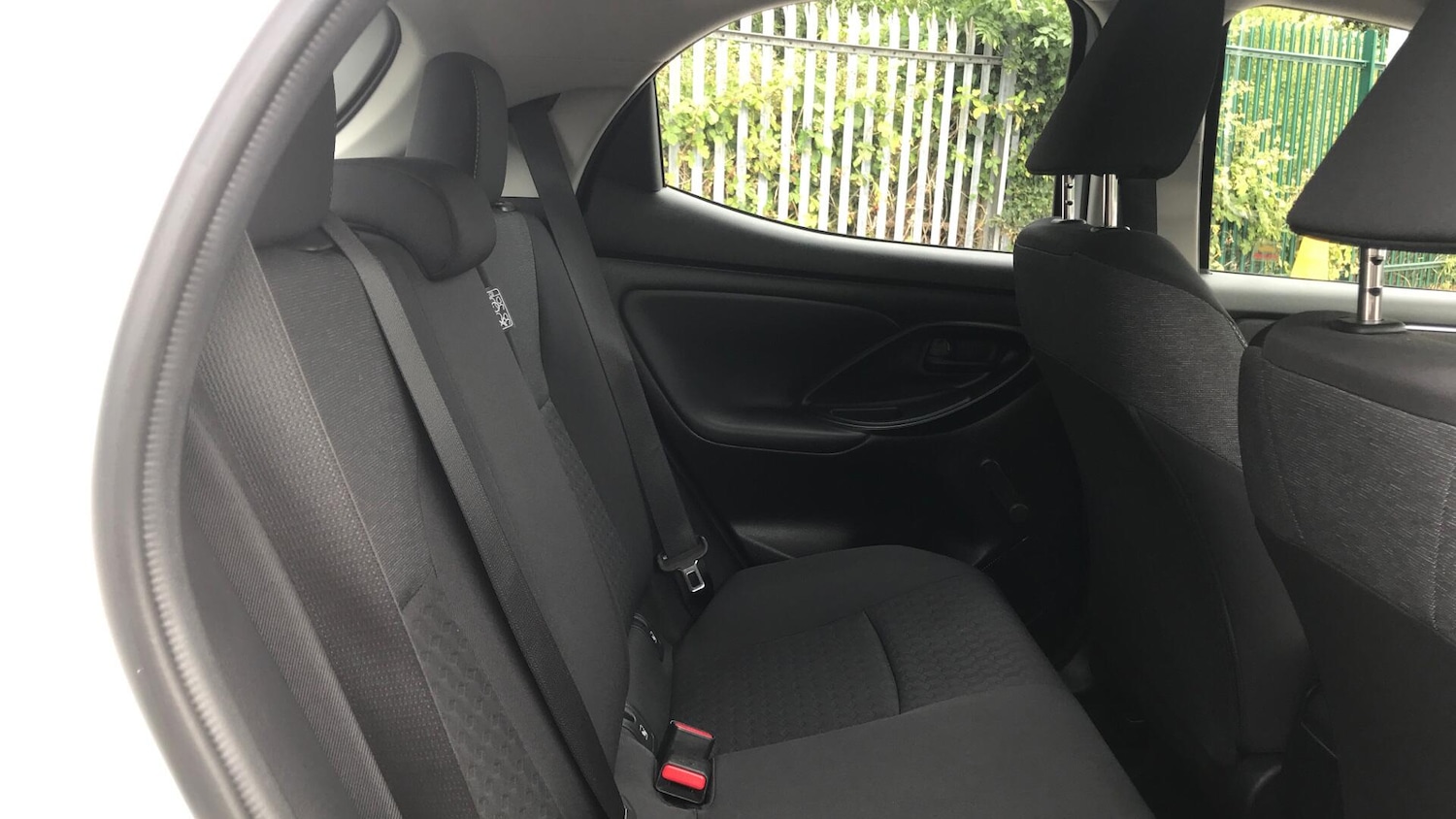 Used Toyota Yaris 2022 for sale - 76765832: Photo 12