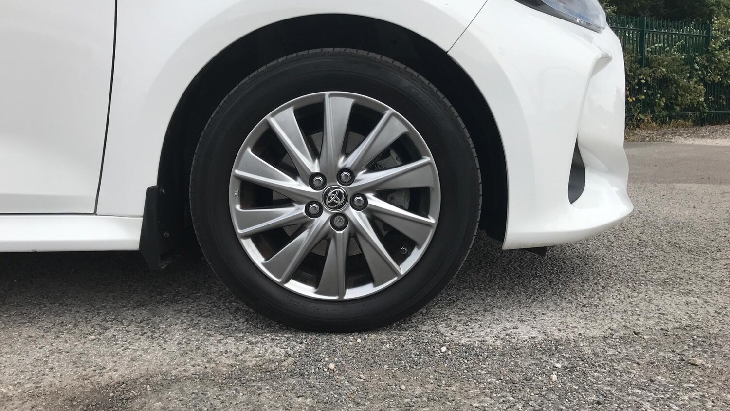 Used Toyota Yaris 2022 for sale - 76765832: Photo 18