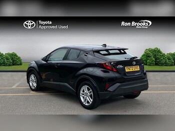 Used Toyota C-HR 2022 for sale - 78157895: Photo