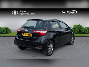 Used Toyota Yaris 2017 for sale - 79278989: Photo