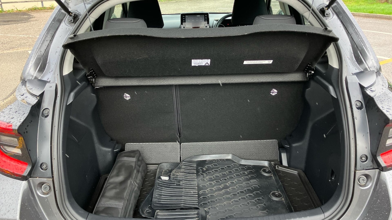 Used Toyota Yaris 2023 for sale - 76179891: Photo 14