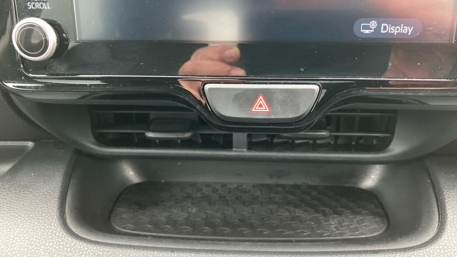 Used Toyota Yaris 2023 for sale - 76179891: Photo 24