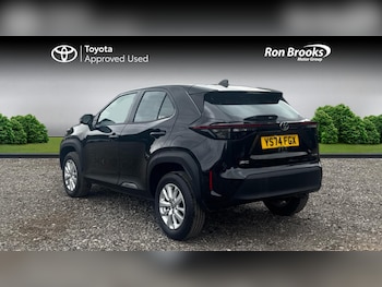 Used Toyota Yaris Cross 2024 for sale - 79049451: Photo