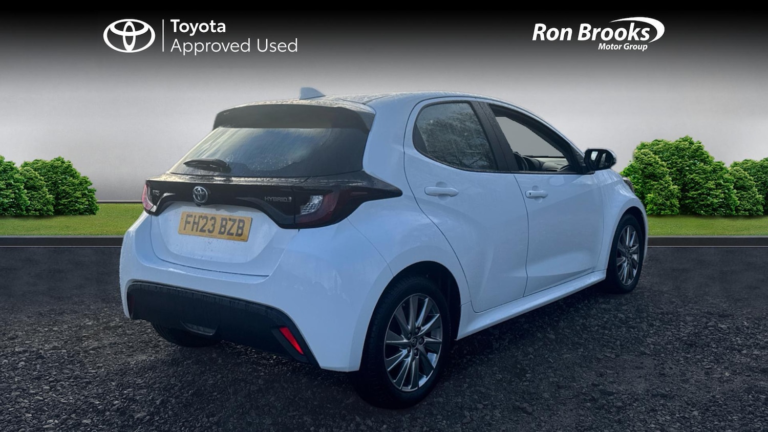 Used Toyota Yaris 2023 for sale - 76735257: Photo 2