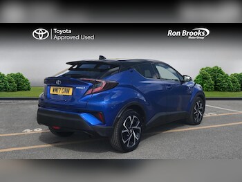 Used Toyota C-HR 2017 for sale - 78362035: Photo