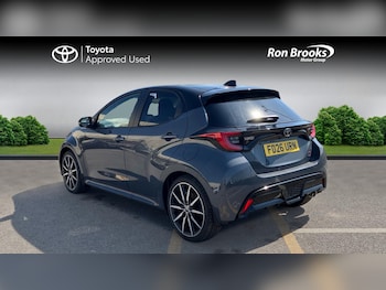 Used Toyota Yaris 2026 for sale - 79412056: Photo