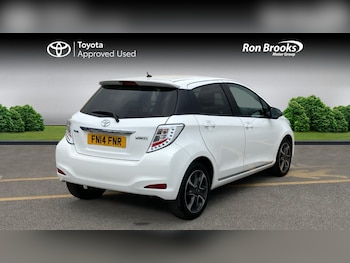 Used Toyota Yaris 2014 for sale - 75431102: Photo