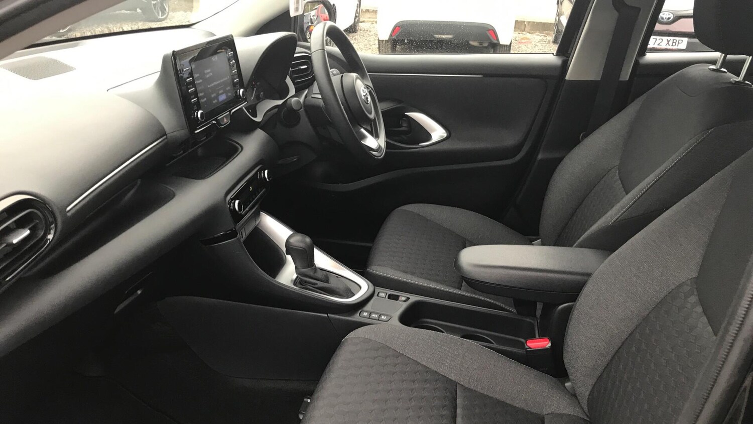 Used Toyota Yaris 2023 for sale - 76247287: Photo 10