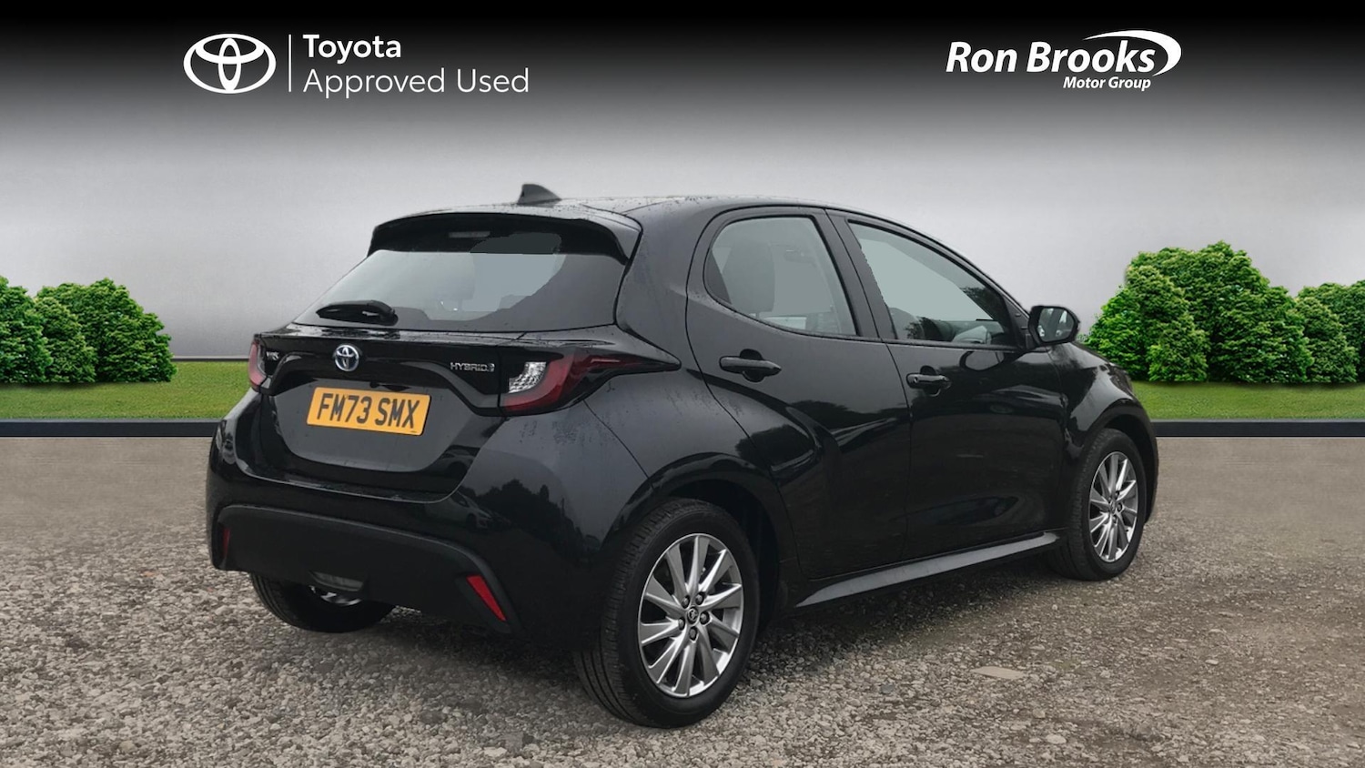 Used Toyota Yaris 2023 for sale - 76247287: Photo 2