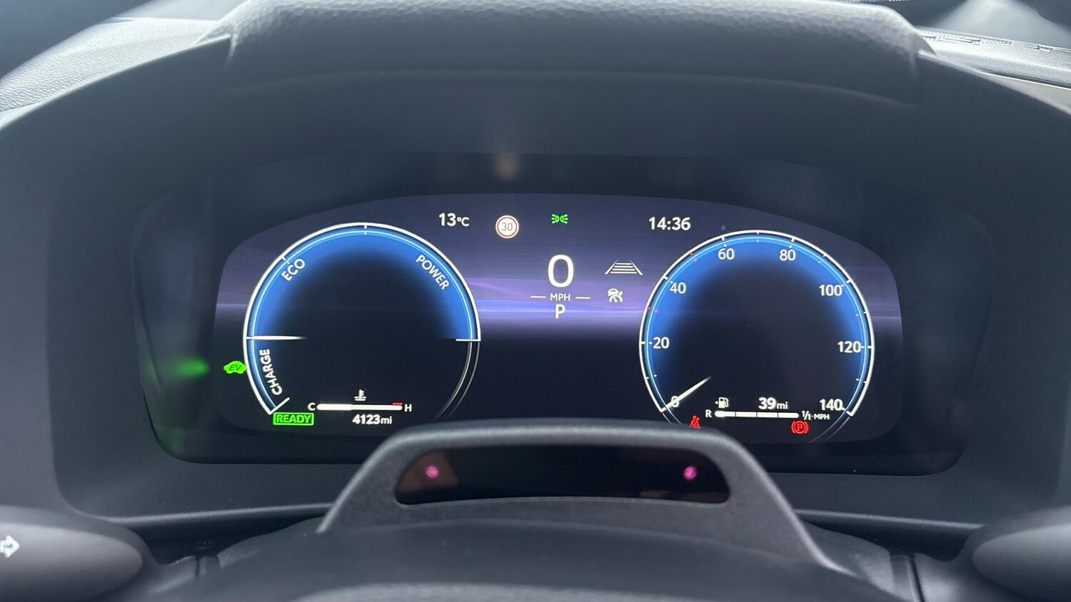 Used Toyota C-HR 2025 for sale - 77254540: Photo 9