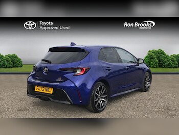 Used Toyota Corolla 2023 for sale - 76121574: Photo 2