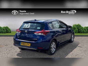 Used Toyota Auris 2015 for sale - 79225279: Photo