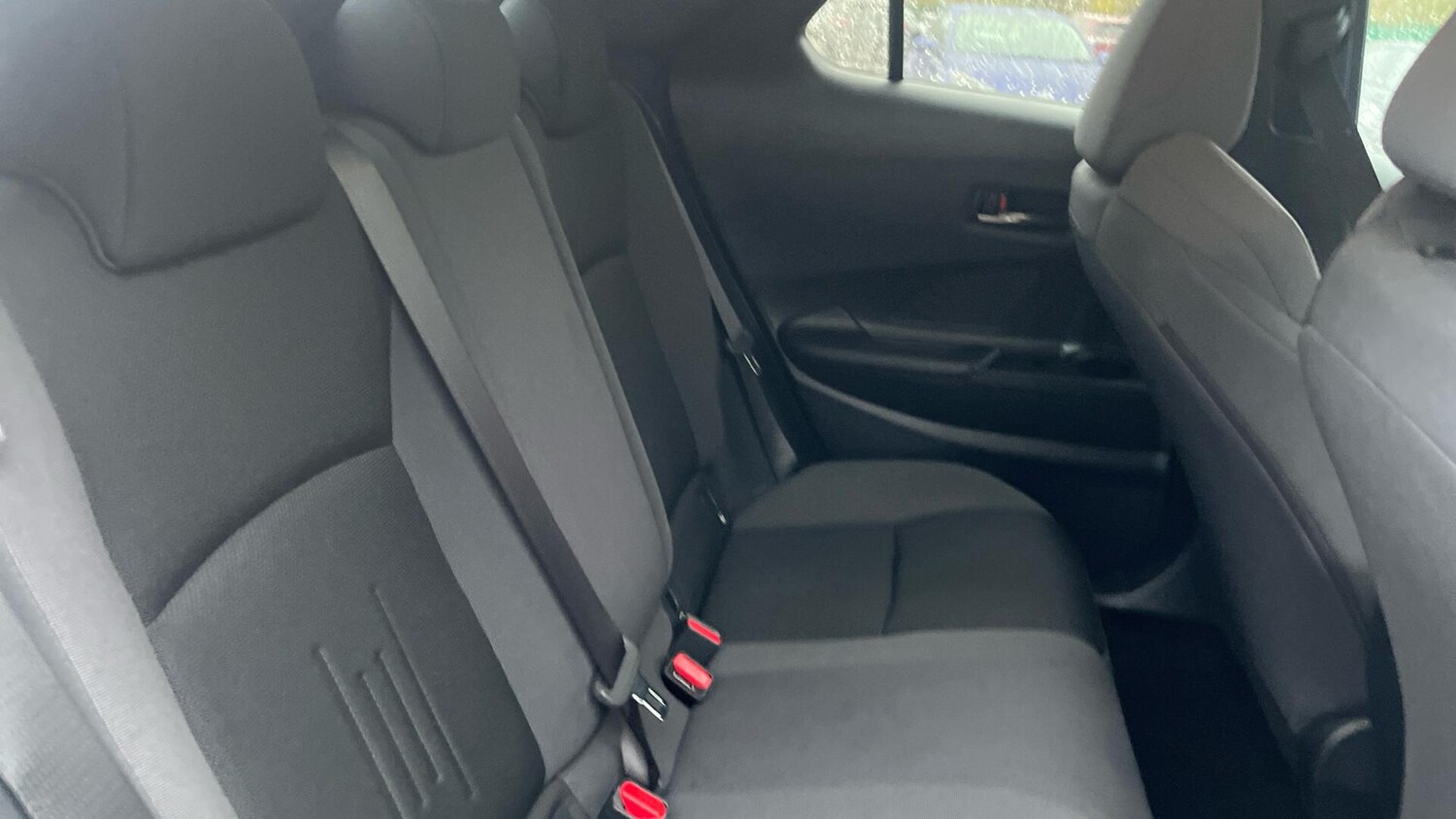 Used Toyota C-HR 2024 for sale - 76781601: Photo 12