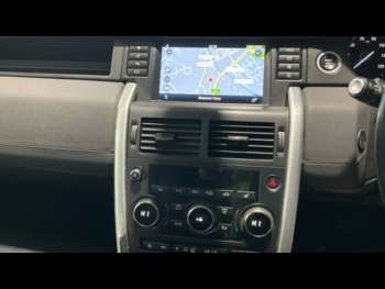 Used Land Rover Discovery Sport 2018 for sale - 73732880: Photo