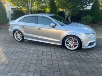 2015 (15) - 2.0 TFSI Quattro 4dr S-Tronic 4 Door Saloon Stunning Vehicle