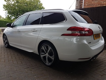 Used Peugeot 308 2016 for sale - 76009940: Photo