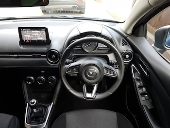 Used Mazda Mazda2 2018 for sale - 76009717: Photo