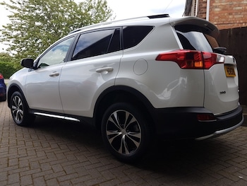 Used Toyota RAV4 2014 for sale - 76009999: Photo