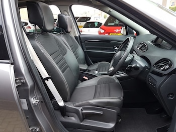 Used Renault Scenic 2016 for sale - 76009752: Photo