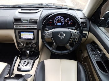 Used Ssangyong Rexton 2016 for sale - 76009871: Photo