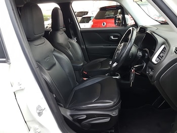Used Jeep Renegade 2016 for sale - 76009664: Photo