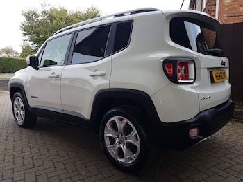 Used Jeep Renegade 2016 for sale - 76009664: Photo