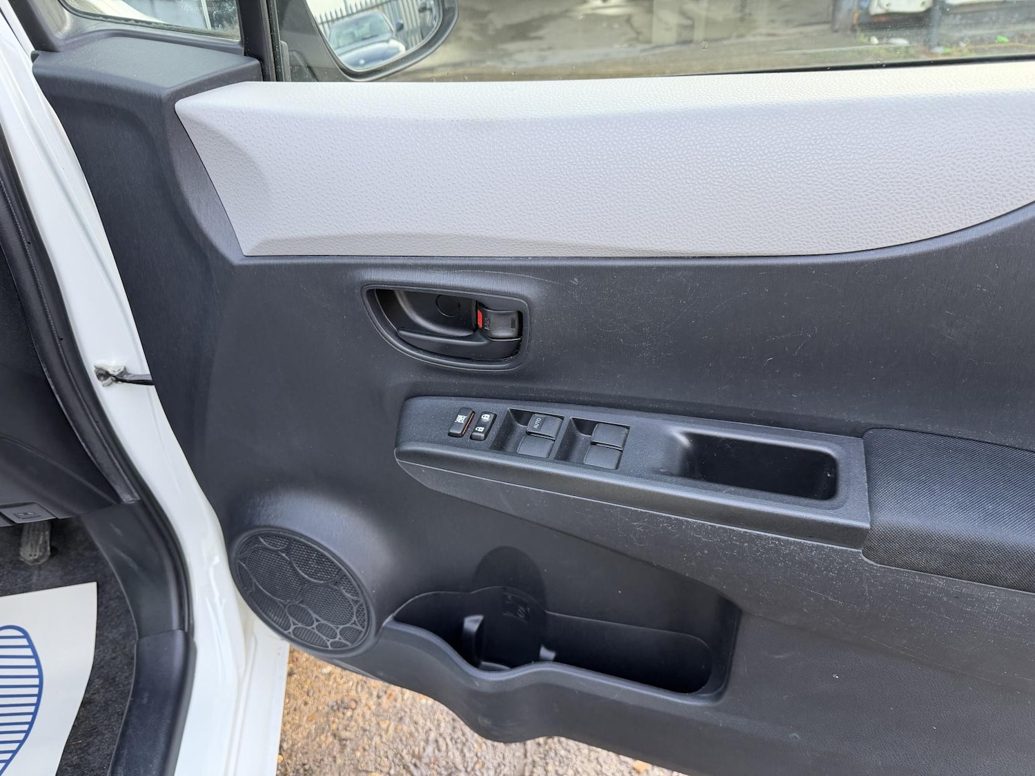 Used Toyota Yaris 2026 for sale - 77385620: Photo 31