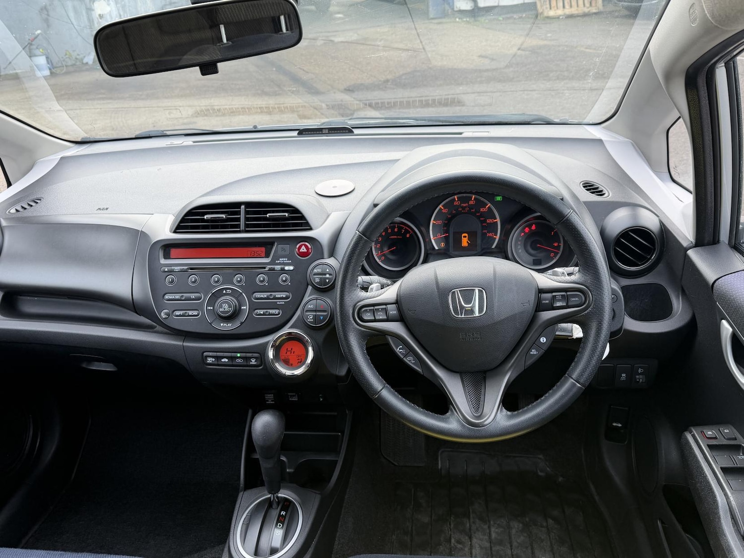Used Honda Jazz 2013 for sale - 77083707: Photo 20