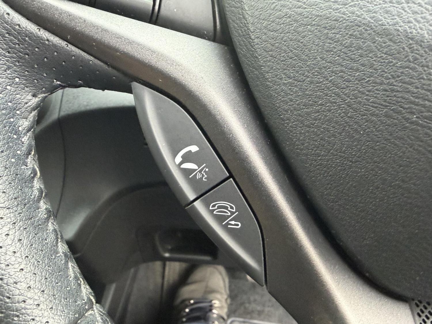 Used Honda Jazz 2013 for sale - 77083707: Photo 39