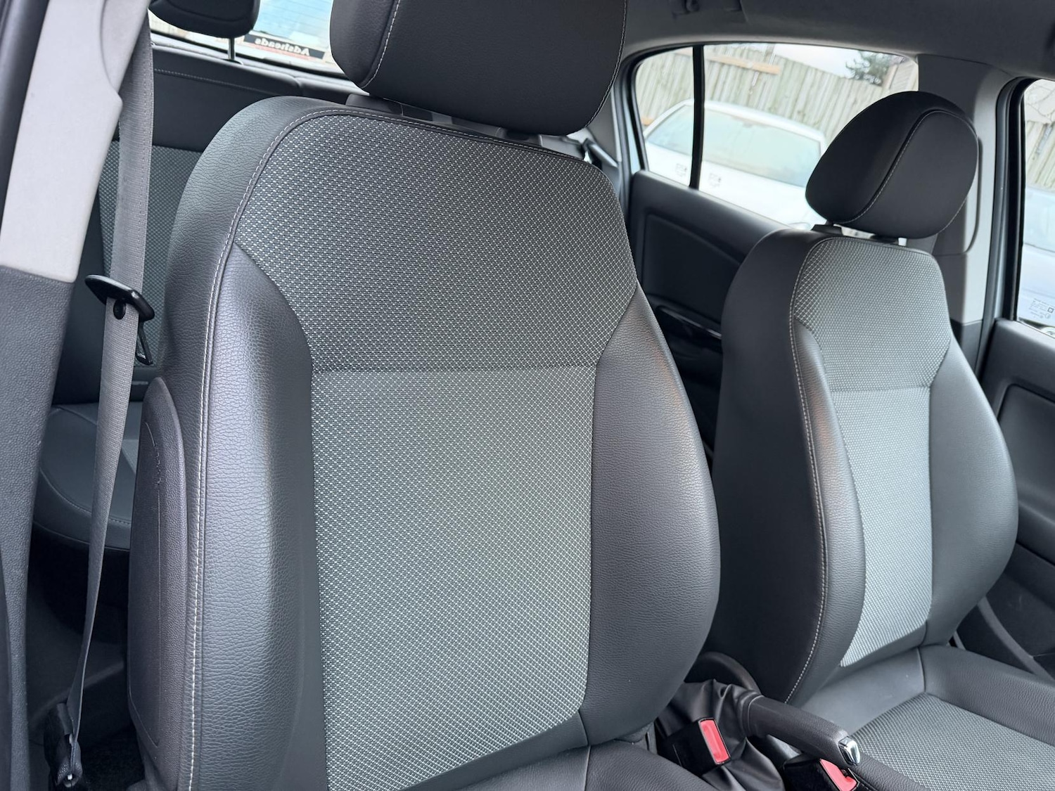 Used Vauxhall Corsa 2010 for sale - 77055752: Photo 31