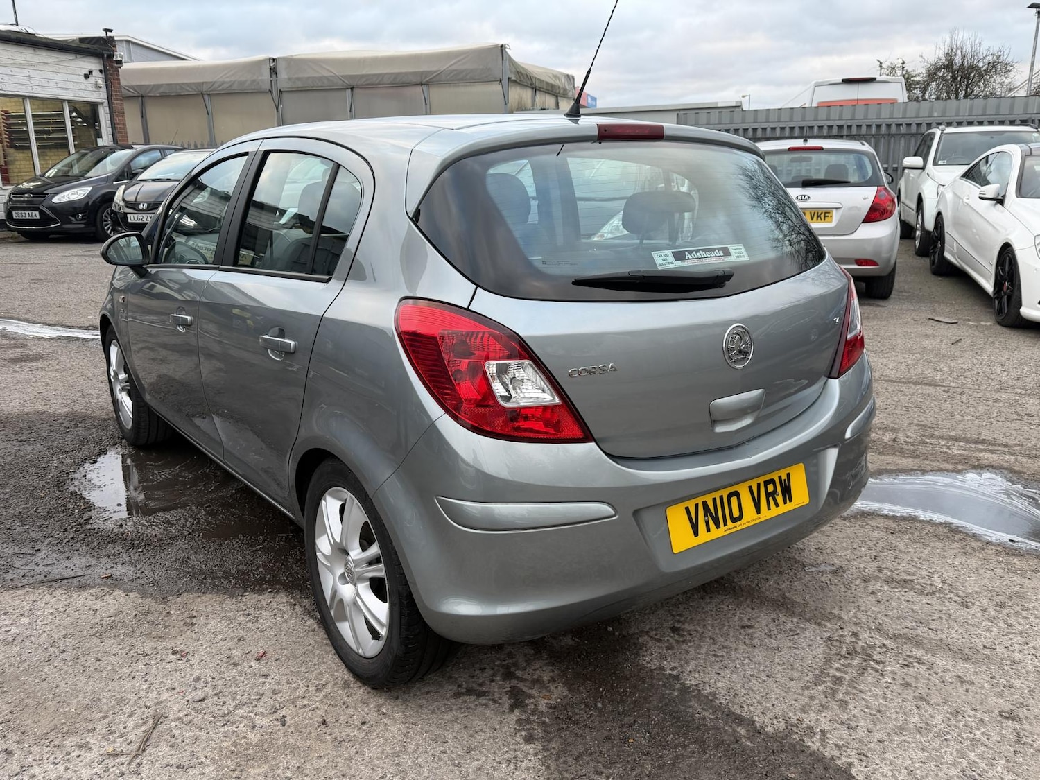 Used Vauxhall Corsa 2010 for sale - 77055752: Photo 9