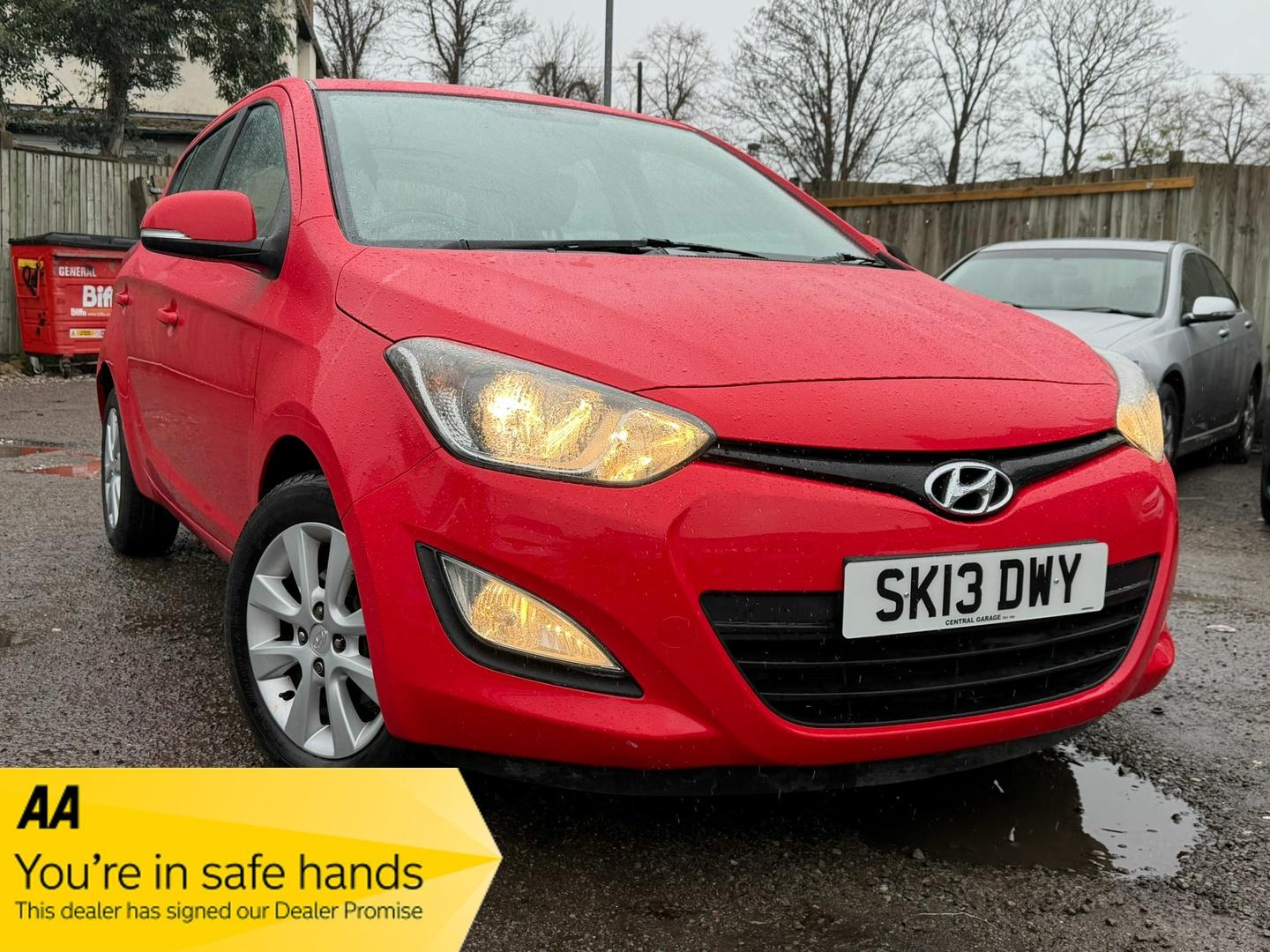 Used Hyundai i20 2013 for sale - 76766735: Photo 1
