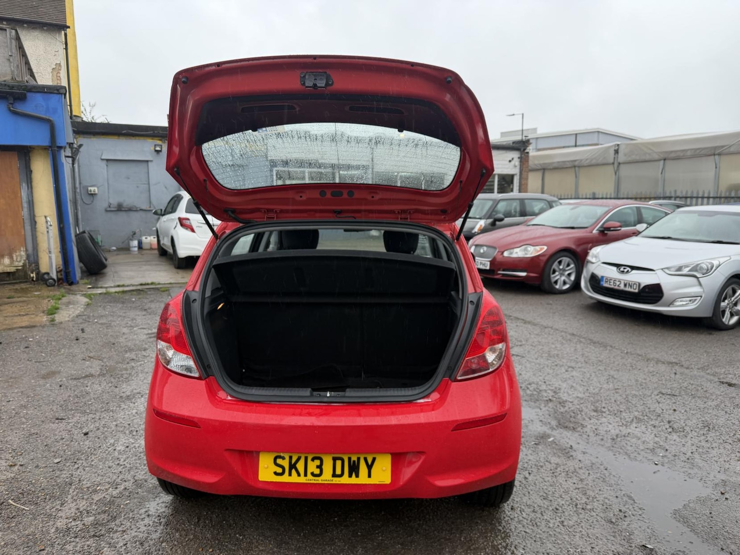 Used Hyundai i20 2013 for sale - 76766735: Photo 24