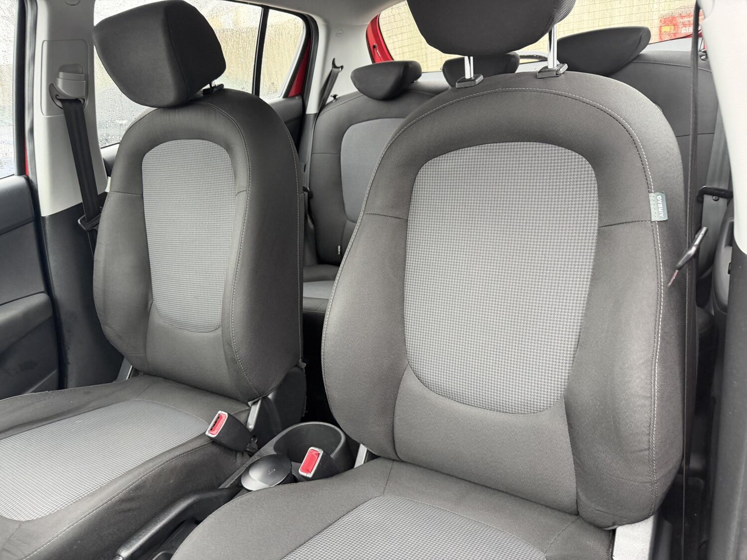 Used Hyundai i20 2013 for sale - 76766735: Photo 35