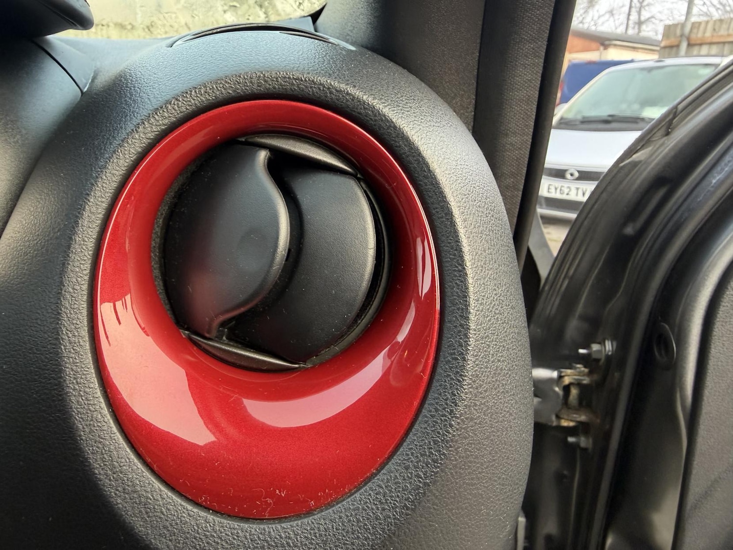 Used Nissan Juke 2015 for sale - 76935571: Photo 46