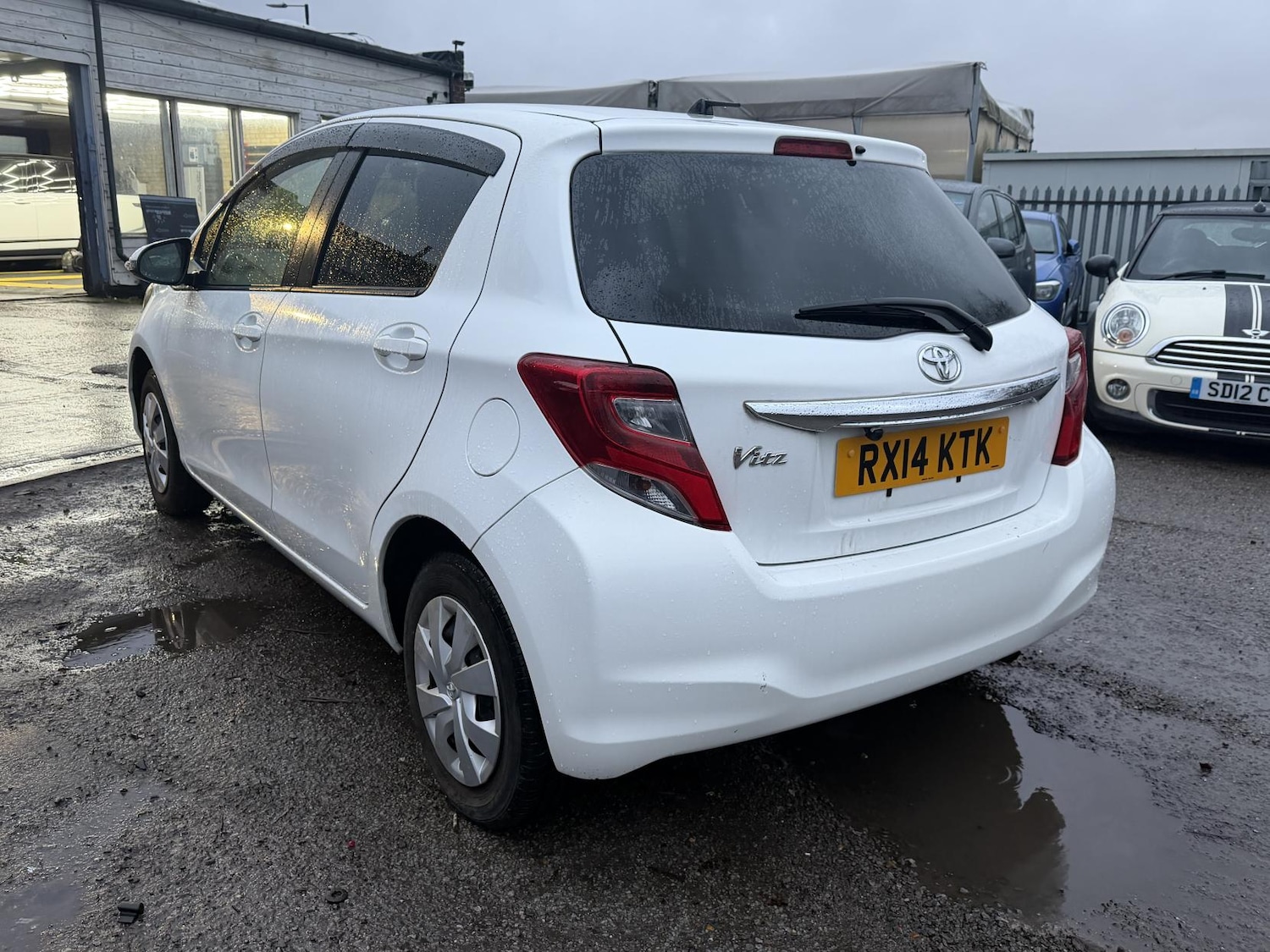 Used Toyota Yaris 2014 for sale - 76882185: Photo 11