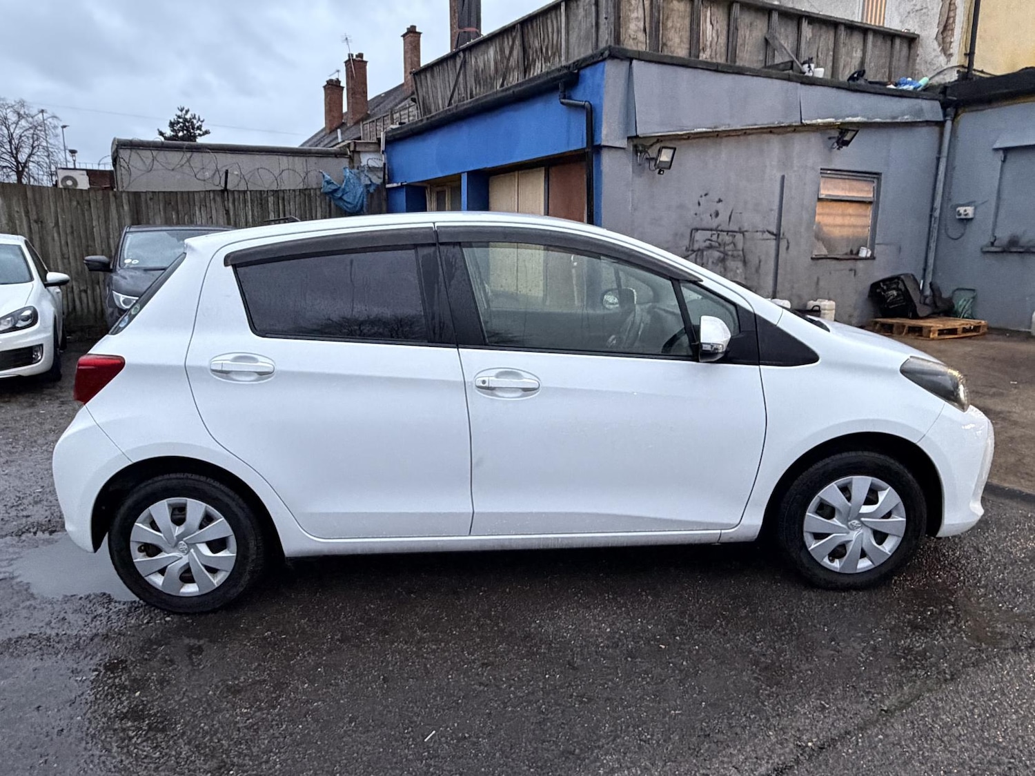 Used Toyota Yaris 2014 for sale - 76882185: Photo 14