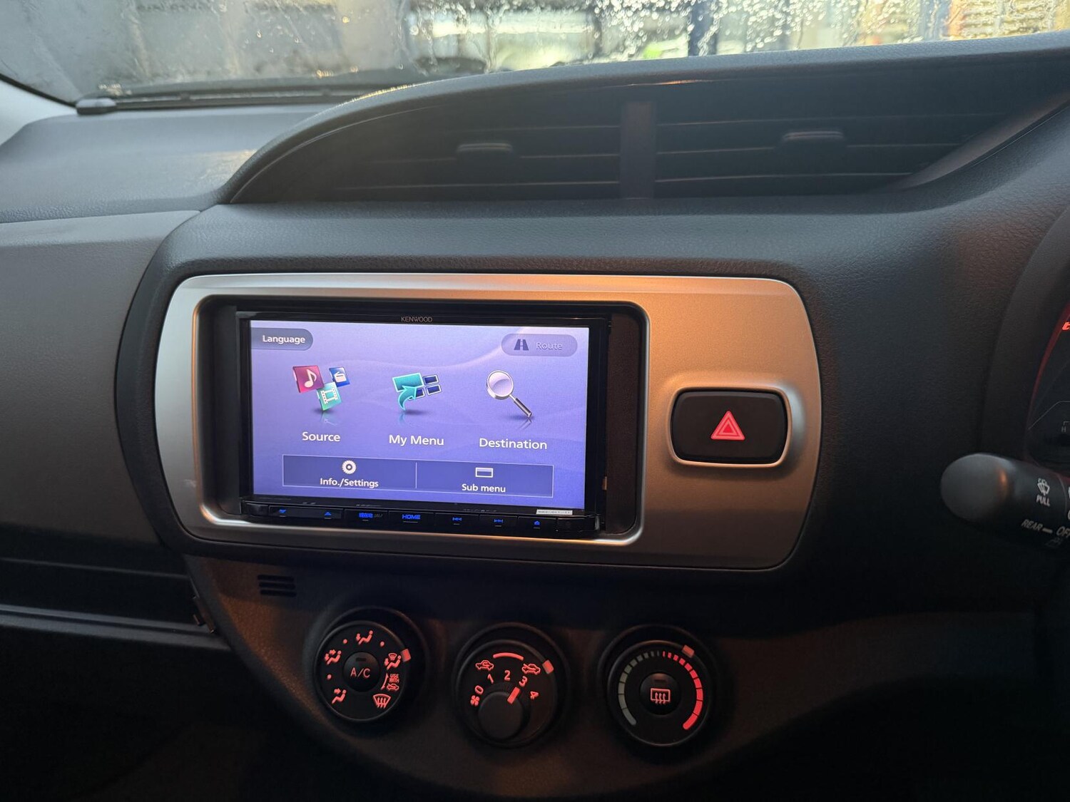 Used Toyota Yaris 2014 for sale - 76882185: Photo 43