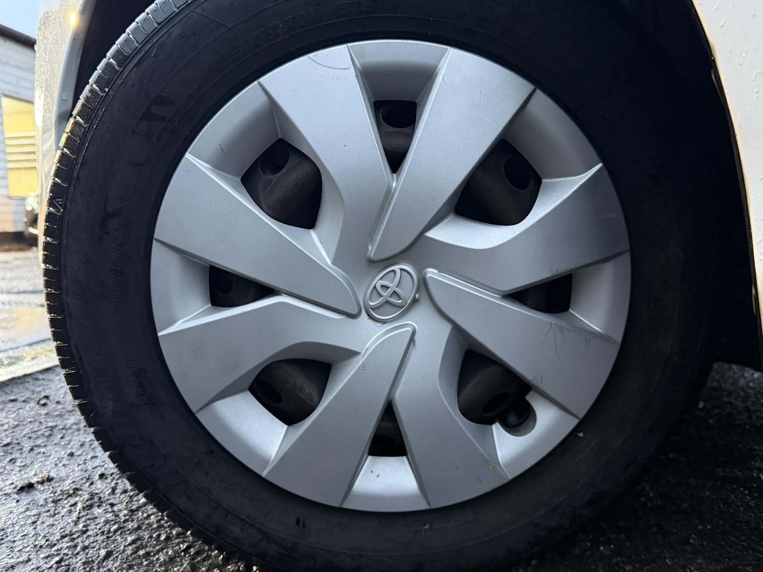 Used Toyota Yaris 2014 for sale - 76882185: Photo 50